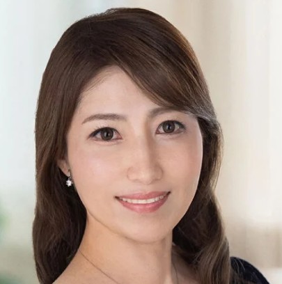 白石芽衣子