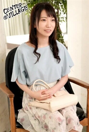 葉月英里