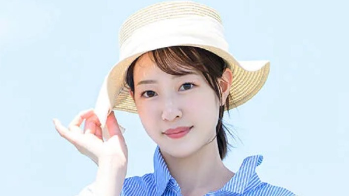 身長177cm 官能的で艶やかな美脚 高村澪 33歳 AV DEBUT